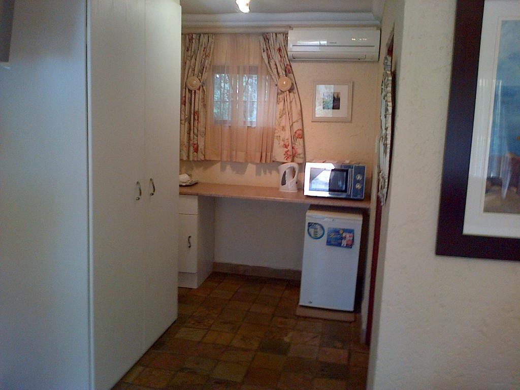 Jubilee Lodge Guest House Johannesburg Bilik gambar
