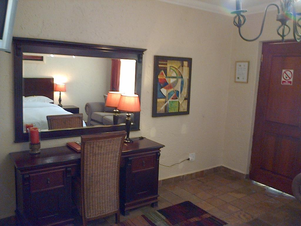 Jubilee Lodge Guest House Johannesburg Bilik gambar